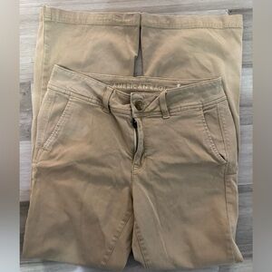 American Eagle Outfitters Women's Khaki Straight Leg Jeans